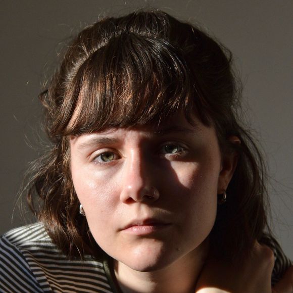 Meet your Posher, Emma - Picture 1 of 1